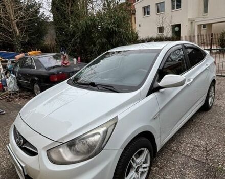 Белый Хендай Акцент, объемом двигателя 1.4 л и пробегом 144 тыс. км за 6960 $, фото 1 на Automoto.ua