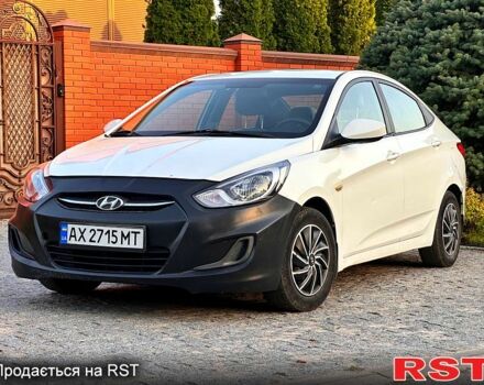 Белый Хендай Акцент, объемом двигателя 1.6 л и пробегом 112 тыс. км за 5700 $, фото 1 на Automoto.ua