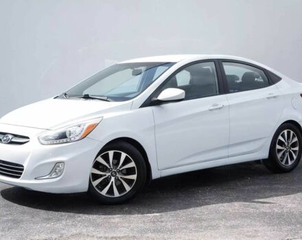 Белый Хендай Акцент, объемом двигателя 1.6 л и пробегом 77 тыс. км за 2200 $, фото 1 на Automoto.ua