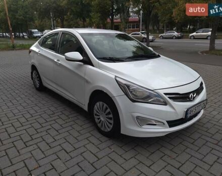 Білий Хендай Акцент, об'ємом двигуна 1.4 л та пробігом 230 тис. км за 5300 $, фото 1 на Automoto.ua