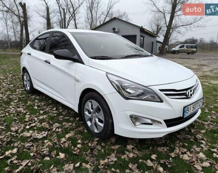 Белый Хендай Акцент, объемом двигателя 1.4 л и пробегом 92 тыс. км за 9499 $, фото 1 на Automoto.ua