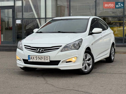 Білий Хендай Акцент, об'ємом двигуна 1.4 л та пробігом 64 тис. км за 12800 $, фото 1 на Automoto.ua