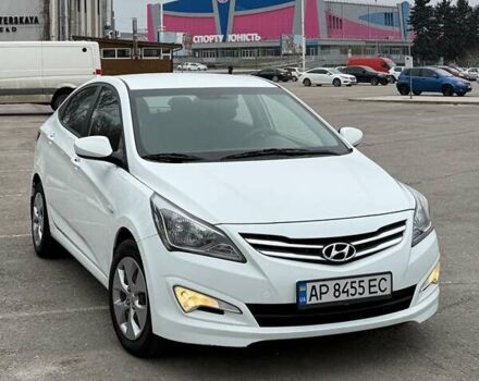 Белый Хендай Акцент, объемом двигателя 1.4 л и пробегом 41 тыс. км за 13000 $, фото 1 на Automoto.ua