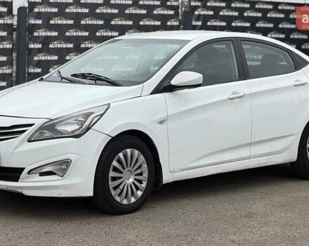 Белый Хендай Акцент, объемом двигателя 1.4 л и пробегом 230 тыс. км за 4750 $, фото 1 на Automoto.ua