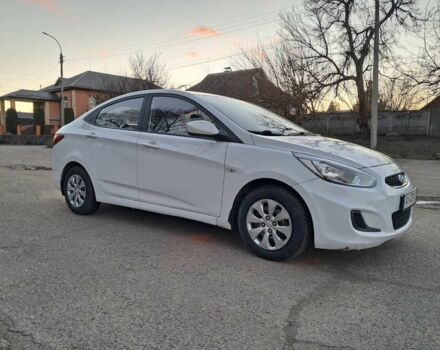 Білий Хендай Акцент, об'ємом двигуна 1.4 л та пробігом 195 тис. км за 6900 $, фото 1 на Automoto.ua