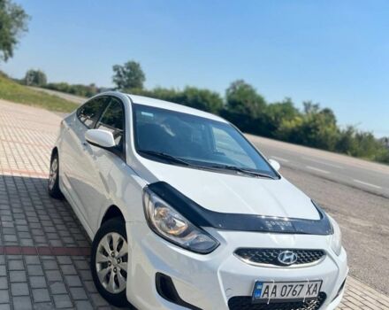 Білий Хендай Акцент, об'ємом двигуна 1.4 л та пробігом 200 тис. км за 6500 $, фото 1 на Automoto.ua