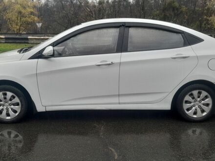 Белый Хендай Акцент, объемом двигателя 1.4 л и пробегом 112 тыс. км за 6990 $, фото 1 на Automoto.ua