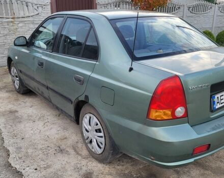 Бежевый Хендай Акцент, объемом двигателя 1.3 л и пробегом 250 тыс. км за 2000 $, фото 2 на Automoto.ua