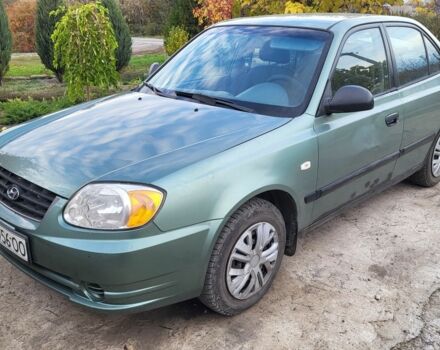 Бежевый Хендай Акцент, объемом двигателя 1.3 л и пробегом 250 тыс. км за 2000 $, фото 3 на Automoto.ua