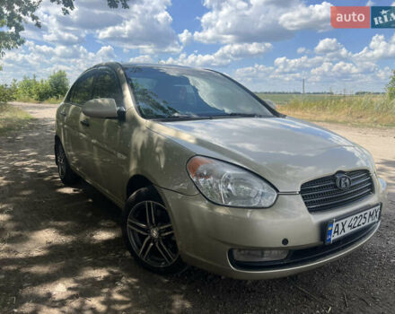 Бежевий Хендай Акцент, об'ємом двигуна 1.4 л та пробігом 280 тис. км за 4200 $, фото 1 на Automoto.ua