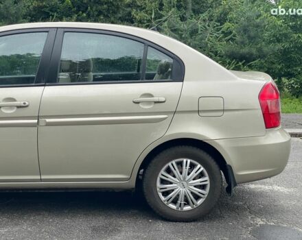 Бежевый Хендай Акцент, объемом двигателя 1.6 л и пробегом 182 тыс. км за 5690 $, фото 9 на Automoto.ua