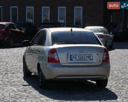 Бежевый Хендай Акцент, объемом двигателя 1.49 л и пробегом 335 тыс. км за 4100 $, фото 2 на Automoto.ua