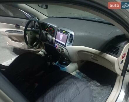 Бежевый Хендай Акцент, объемом двигателя 1.49 л и пробегом 187 тыс. км за 4400 $, фото 4 на Automoto.ua