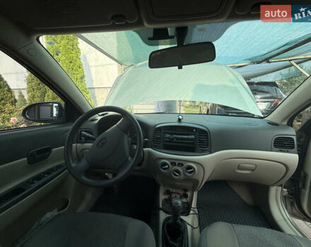 Бежевий Хендай Акцент, об'ємом двигуна 1.4 л та пробігом 140 тис. км за 4999 $, фото 8 на Automoto.ua