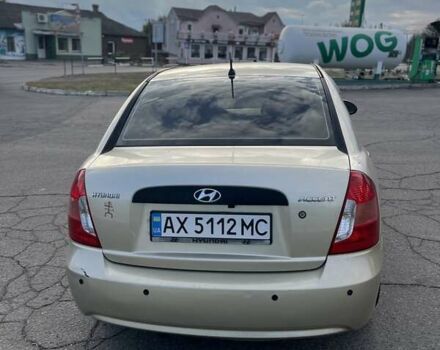 Бежевый Хендай Акцент, объемом двигателя 1.4 л и пробегом 216 тыс. км за 4750 $, фото 3 на Automoto.ua