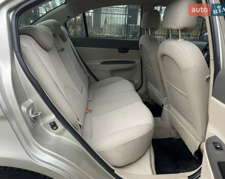 Хендай Акцент 2008 в Прилуках на Automoto.ua Бежевый Хендай Акцент, объемом двигателя 1.4 л и пробегом 226 тыс. км за 4450 $, фото 38 на Automoto.ua