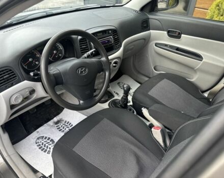 Бежевый Хендай Акцент, объемом двигателя 1.4 л и пробегом 162 тыс. км за 4999 $, фото 11 на Automoto.ua