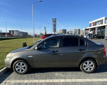 Бежевый Хендай Акцент, объемом двигателя 1.5 л и пробегом 174 тыс. км за 4800 $, фото 2 на Automoto.ua