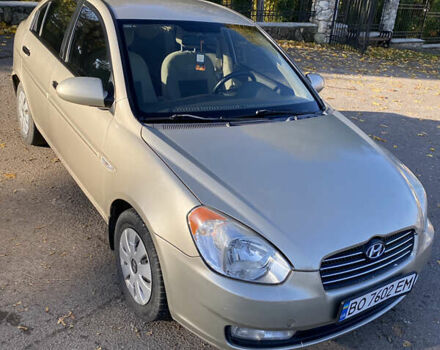 Хендай Акцент 2008 в Тернополе на Automoto.ua Бежевый Хендай Акцент, объемом двигателя 1.4 л и пробегом 305 тыс. км за 4000 $, фото 1 на Automoto.ua
