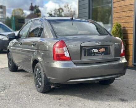 Бежевый Хендай Акцент, объемом двигателя 1.4 л и пробегом 162 тыс. км за 4999 $, фото 5 на Automoto.ua