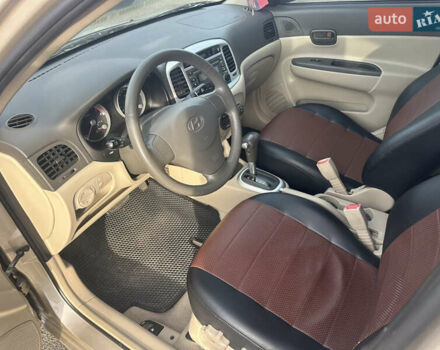 Бежевий Хендай Акцент, об'ємом двигуна 1.6 л та пробігом 170 тис. км за 5500 $, фото 18 на Automoto.ua