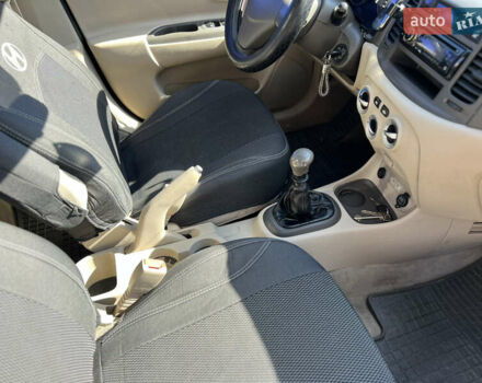 Бежевый Хендай Акцент, объемом двигателя 1.49 л и пробегом 335 тыс. км за 4100 $, фото 18 на Automoto.ua