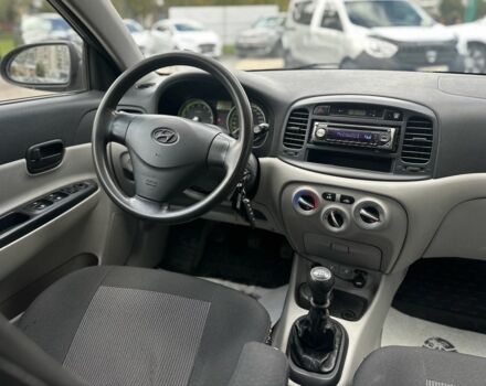 Бежевый Хендай Акцент, объемом двигателя 1.4 л и пробегом 162 тыс. км за 4999 $, фото 14 на Automoto.ua