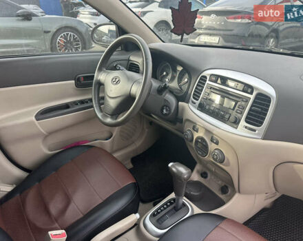 Бежевий Хендай Акцент, об'ємом двигуна 1.6 л та пробігом 170 тис. км за 5500 $, фото 5 на Automoto.ua