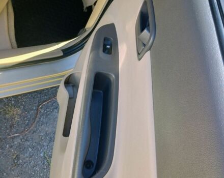 Бежевый Хендай Акцент, объемом двигателя 1.6 л и пробегом 173 тыс. км за 6000 $, фото 16 на Automoto.ua