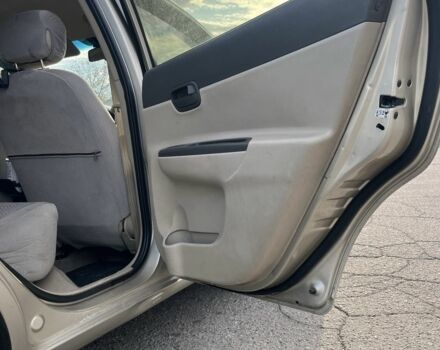 Бежевый Хендай Акцент, объемом двигателя 1.4 л и пробегом 216 тыс. км за 4750 $, фото 7 на Automoto.ua