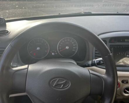 Бежевый Хендай Акцент, объемом двигателя 1.4 л и пробегом 216 тыс. км за 4750 $, фото 13 на Automoto.ua