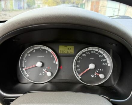Хендай Акцент 2009 в Черкассах на Automoto.ua Бежевый Хендай Акцент, объемом двигателя 1.4 л и пробегом 200 тыс. км за 4400 $, фото 16 на Automoto.ua