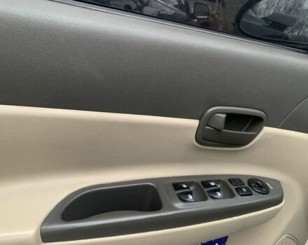 Бежевий Хендай Акцент, об'ємом двигуна 1.4 л та пробігом 240 тис. км за 2800 $, фото 11 на Automoto.ua