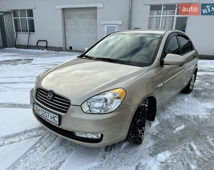 Бежевый Хендай Акцент, объемом двигателя 1.4 л и пробегом 113 тыс. км за 5900 $, фото 1 на Automoto.ua