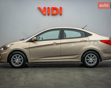 Бежевый Хендай Акцент, объемом двигателя 1.6 л и пробегом 62 тыс. км за 6735 $, фото 3 на Automoto.ua