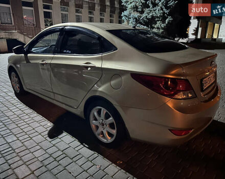 Бежевый Хендай Акцент, объемом двигателя 1.59 л и пробегом 127 тыс. км за 8300 $, фото 8 на Automoto.ua