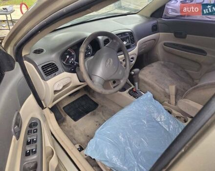 Бежевий Хендай Акцент, об'ємом двигуна 1.59 л та пробігом 150 тис. км за 1200 $, фото 9 на Automoto.ua