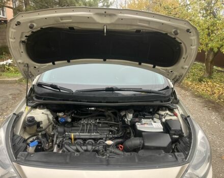 Бежевый Хендай Акцент, объемом двигателя 1.6 л и пробегом 181 тыс. км за 7400 $, фото 14 на Automoto.ua