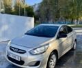 Бежевый Хендай Акцент, объемом двигателя 1.4 л и пробегом 190 тыс. км за 5750 $, фото 2 на Automoto.ua