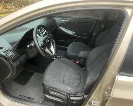 Бежевый Хендай Акцент, объемом двигателя 1.6 л и пробегом 181 тыс. км за 7400 $, фото 8 на Automoto.ua