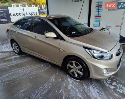 Бежевий Хендай Акцент, об'ємом двигуна 1.6 л та пробігом 177 тис. км за 7700 $, фото 1 на Automoto.ua