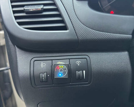 Хендай Акцент 2012 в Киеве на Automoto.ua Бежевый Хендай Акцент, объемом двигателя 1.4 л и пробегом 225 тыс. км за 7600 $, фото 17 на Automoto.ua