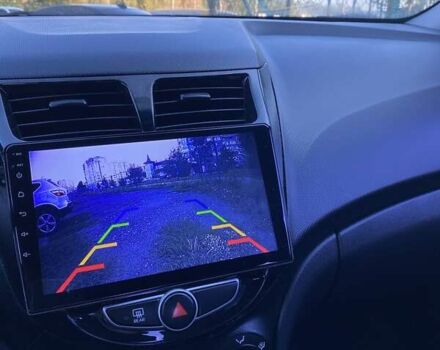 Бежевый Хендай Акцент, объемом двигателя 1.4 л и пробегом 130 тыс. км за 7400 $, фото 10 на Automoto.ua