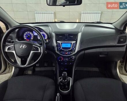 Бежевый Хендай Акцент, объемом двигателя 1.4 л и пробегом 93 тыс. км за 6850 $, фото 16 на Automoto.ua