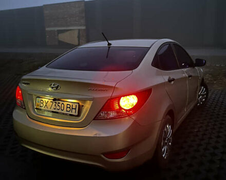 Бежевый Хендай Акцент, объемом двигателя 1.4 л и пробегом 176 тыс. км за 7000 $, фото 3 на Automoto.ua