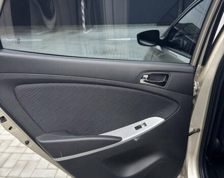 Хендай Акцент 2012 в Киеве на Automoto.ua Бежевый Хендай Акцент, объемом двигателя 1.4 л и пробегом 225 тыс. км за 7600 $, фото 10 на Automoto.ua