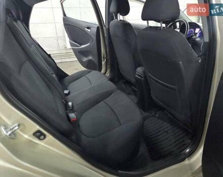 Бежевый Хендай Акцент, объемом двигателя 1.4 л и пробегом 93 тыс. км за 6850 $, фото 22 на Automoto.ua