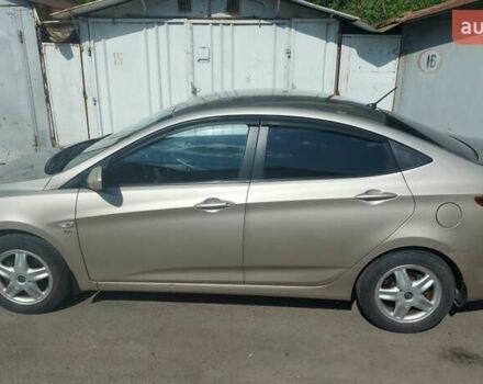 Бежевый Хендай Акцент, объемом двигателя 1.6 л и пробегом 65 тыс. км за 8200 $, фото 13 на Automoto.ua