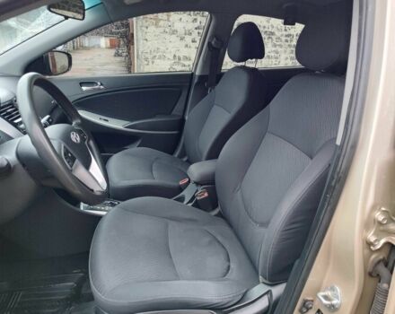 Бежевий Хендай Акцент, об'ємом двигуна 1.4 л та пробігом 160 тис. км за 7700 $, фото 7 на Automoto.ua