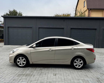 Хендай Акцент 2012 в Киеве на Automoto.ua Бежевый Хендай Акцент, объемом двигателя 1.4 л и пробегом 225 тыс. км за 7600 $, фото 3 на Automoto.ua